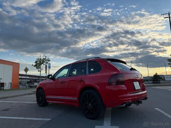 Porsche Cayenne S 4.5i V8 - 4