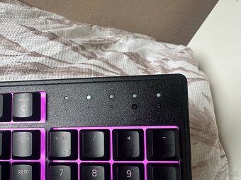 Predám klávesnicu Razer Ornata V3 X – výborný stav - 4