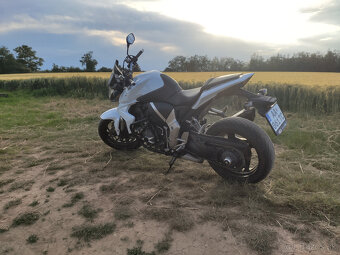Honda CB1000r - 4