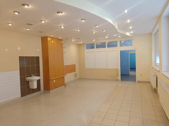 Na prenájom 130 m2 zdravotnícky priestor Banská Bystrica - 4