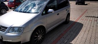 Touran 1.9tdi 77kw,Dsg rozpredam - 4