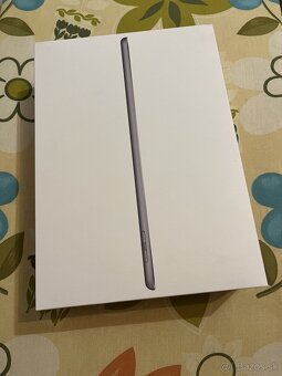 Apple iPad 9.7 Wi-Fi 128GB Space Grey 6th generstion - 4