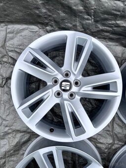 5x100 R17 originál alu disky Seat Arona - nové - 4