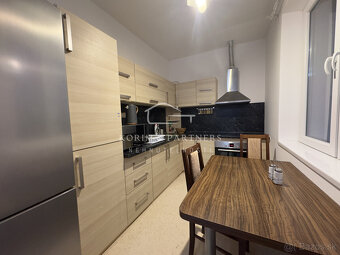 Zariadený ihneď voľny 2 izbový byt , Komárno - 4