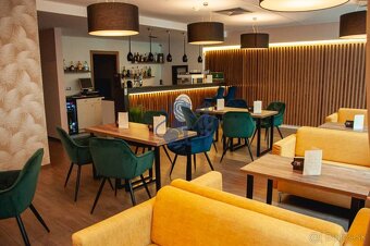 Prenájom obchodného priestoru v administratívnom komplexe AB - 4