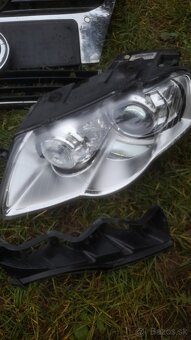 Predne svetla +Maska na VW PASSAT B6 - 4