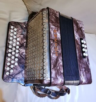 HELIGONKA HOHNER C-F - 4