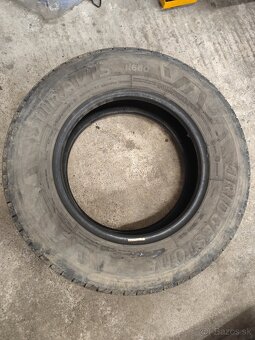 Letné 215/70 R15c bridgestone - 4
