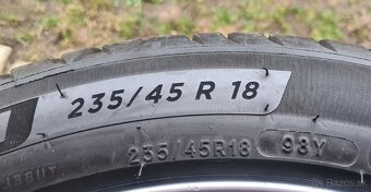 Michelin Primacy 4, 235/45R18 - 4