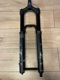 Fox Rhythm 36, 160mm - 4