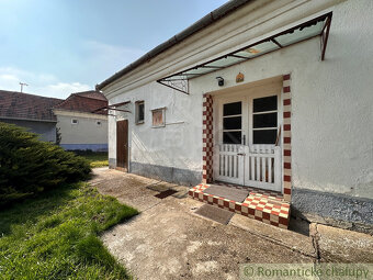 Pekný zachovalý rodinný dom na trvalé bývanie alebo chalup - 4