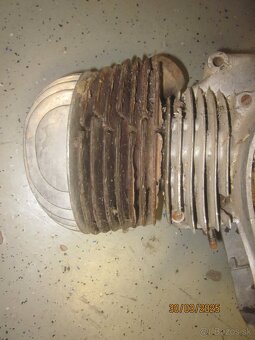 ČZ 175 typ 450 motor - 4