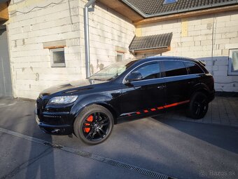 Audi Q7 3.0 TDI 176kw S-line,6 A/T 7miestna - 4