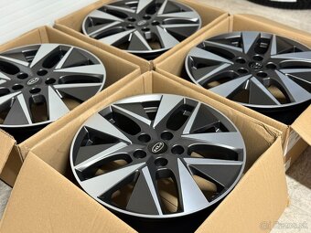 NOVE ORIGINAL HYUNDAI KIA 5X114,3 R18 7,5J ET51 - 4