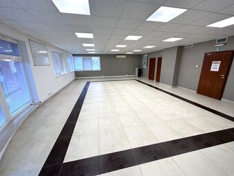 Priestranný obchodný priestor prízemie 105 m2 Galanta - 4