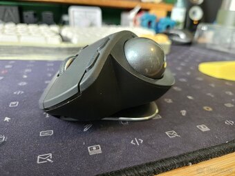 Logitech MX Ergo - 4