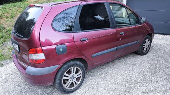Renault Scénic 1.6i 79kw 2001 - 4