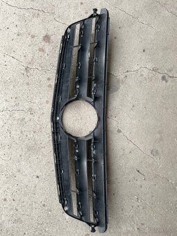 Mercedes-Benz W204 C-trieda grill maska - 4