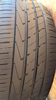 235/50 R19 Hankook - 4