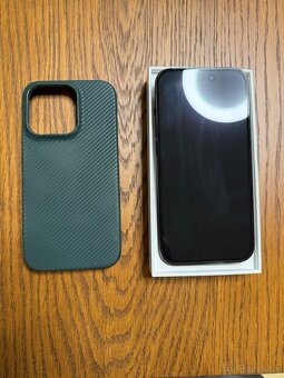 iPhone 14 Pro 256 GB s karbónovým obalom a Panzer Glass - 4
