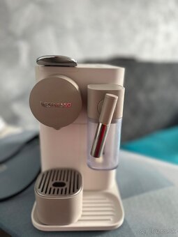 Predám plne funkčný kávovar nespreso aj s kávičkou - 4