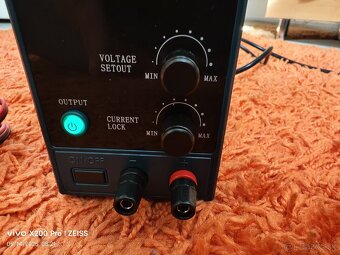 Predam laboratorny zdroj 30v 10A,uplne novy - 4