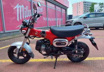 Honda DAX 125 - 4