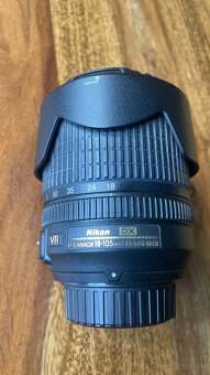 Nikon D90 + AF-S DX NIKKOR 18-105mm - 4