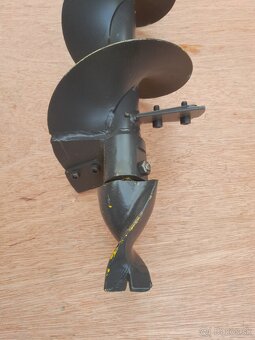 Vrták na mini bager 0,8-1,2 T - 4