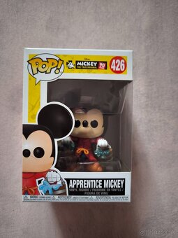 Funko Pop Mickey Mouse - 4