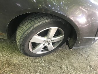 Passat b6 2.0tdi 125kw manuál - 4