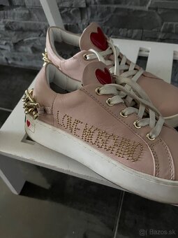 Moschino v.39 - 4