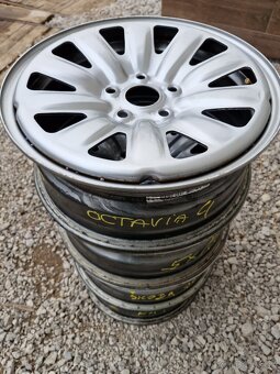 4 kusy 16 DISKY 5x112 R16 6Jx16H2 ET48 originál Skoda octavi - 4
