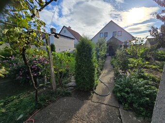 Rodinný dom zo záhradou  - zĺava,  v obci Kopčany - 4