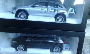 Zberateľské modely 1/18 - 4