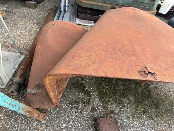 Tatra 57 predám prednú kapotu s blatníkmi - 4