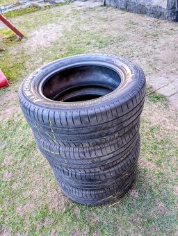 205/60r16 - 4