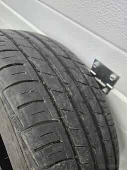 Falken 215/55 R17 - 4