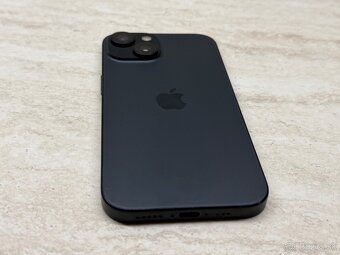 iPhone 15 128GB Black - 4