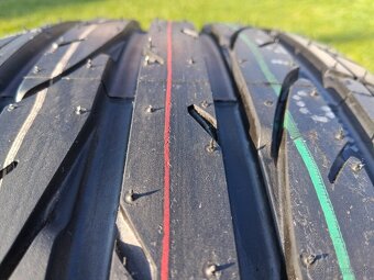 235/55 r17 letne pneumatiky - 4