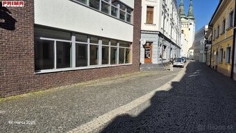 ID 3113 Prenájom: obchodný - prevádzkový priestor, 130 m2, - 4