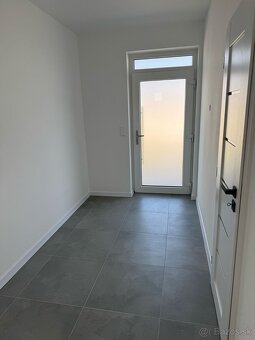 NÍZKOENERGETICKÁ NOVOSTAVBA 4.- izbového rodinného domu - 4