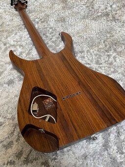 Predám Superstrat - 4