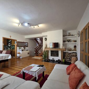 Moderný dvojgeneračný a RD, 380m2, Sečovce, 6a pozemok, foto - 4