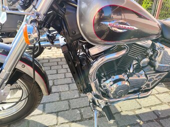 Suzuki VZ 400 Desperado Marauder - 4