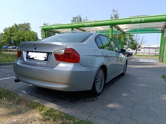 BMW 318d - 4