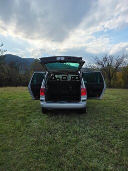 Volkswagen Sharan - 4