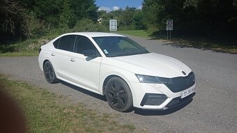 Škoda Octavia, 2.0 TDi RS 147KW - 4
