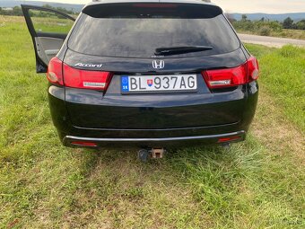 Predám Honda 2,2diesel Accord tourer 2010 - 4
