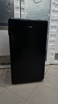 mini chladnička 93l v záruke ešte rok a pol - 4